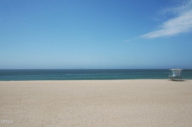 145 147 Hollywood Avenue, Oxnard, CA 93035