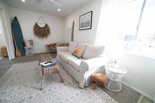 145 147 Hollywood Avenue, Oxnard, CA 93035