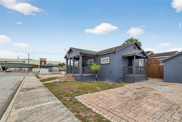 1305 N ARMENIA AVENUE, Tampa, FL 33607