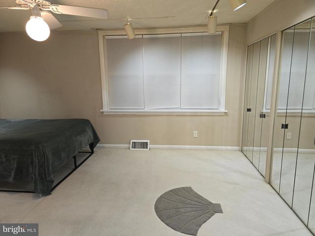 1026 CHANDLER ST, Philadelphia, PA 19111