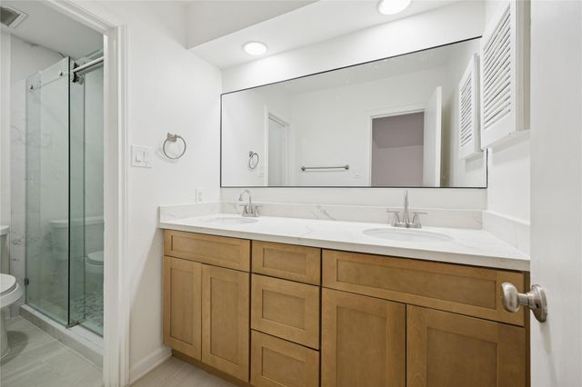 705 Harold Street 4, Houston, TX 77006