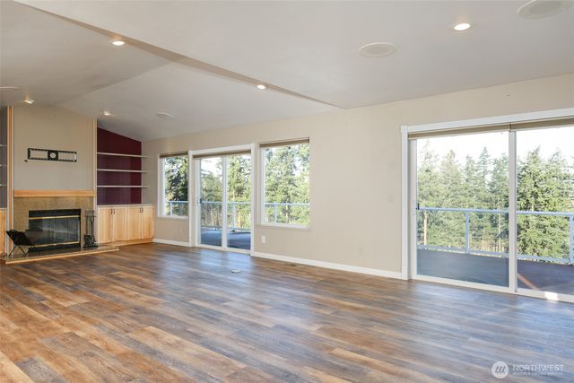 4515 Sunday Drive, Oak Harbor, WA 98277