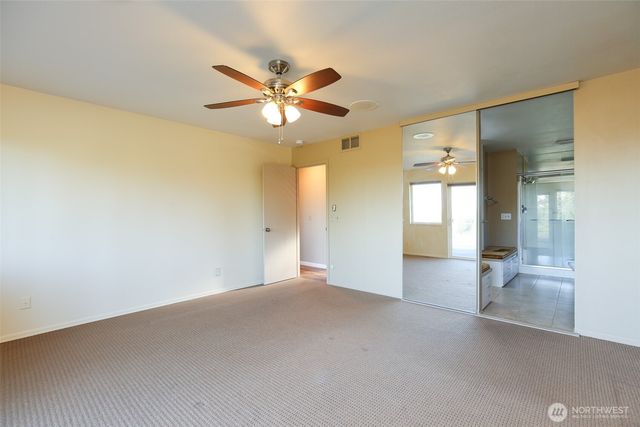 4515 Sunday Drive, Oak Harbor, WA 98277