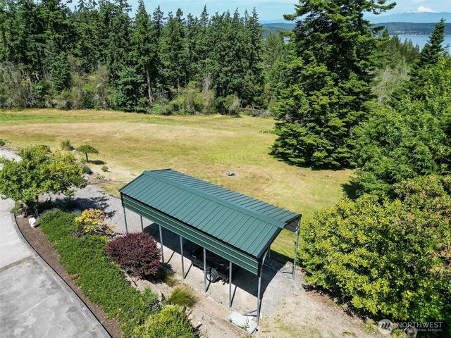 4515 Sunday Drive, Oak Harbor, WA 98277