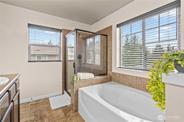 33831 12th Place SW, Federal Way, WA 98023