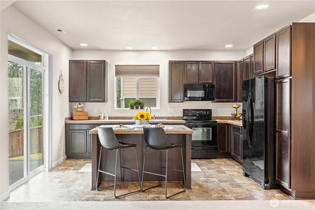 33831 12th Place SW, Federal Way, WA 98023