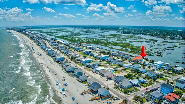 624 Dogwood Dr. S, Garden City Beach, SC 29576