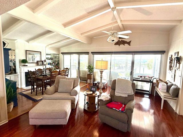 624 Dogwood Dr. S, Garden City Beach, SC 29576