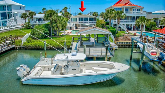 624 Dogwood Dr. S, Garden City Beach, SC 29576