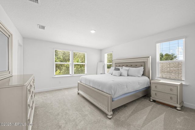 75556 CANTERWOOD Drive, Yulee, FL 32097