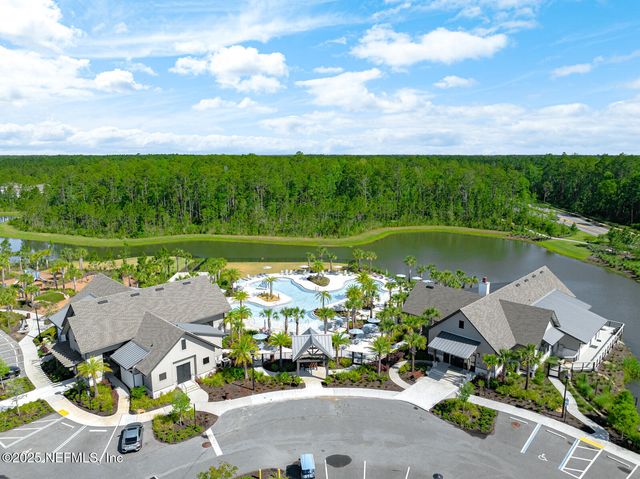 75556 CANTERWOOD Drive, Yulee, FL 32097