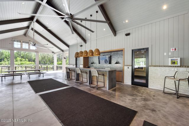 75556 CANTERWOOD Drive, Yulee, FL 32097