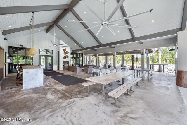 75556 CANTERWOOD Drive, Yulee, FL 32097