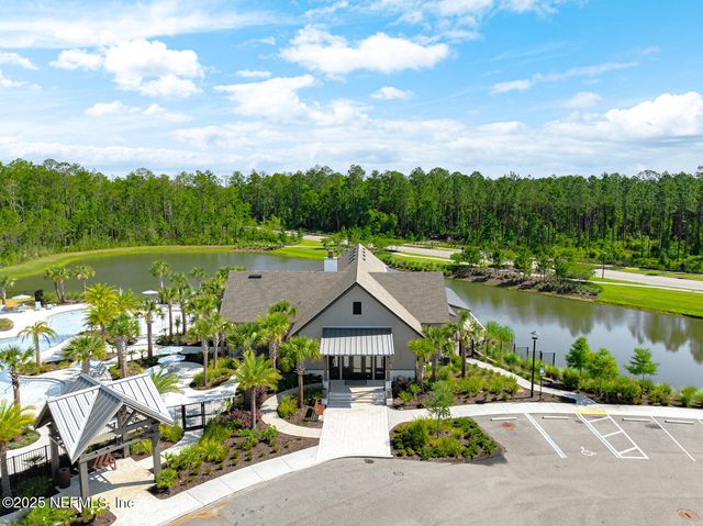 75556 CANTERWOOD Drive, Yulee, FL 32097