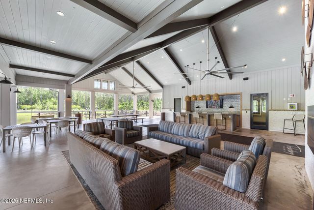 75556 CANTERWOOD Drive, Yulee, FL 32097