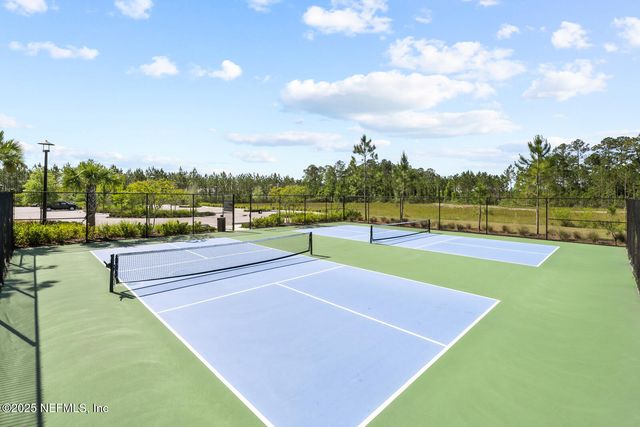 75556 CANTERWOOD Drive, Yulee, FL 32097