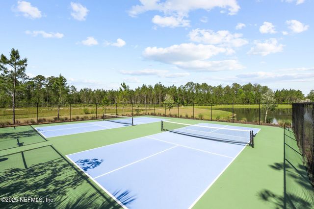 75556 CANTERWOOD Drive, Yulee, FL 32097