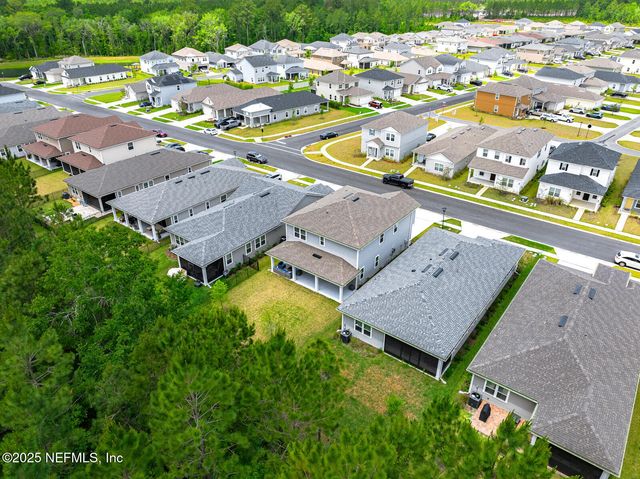 75556 CANTERWOOD Drive, Yulee, FL 32097