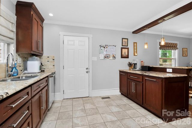 831 Spruce Street, Charlotte, NC 28203