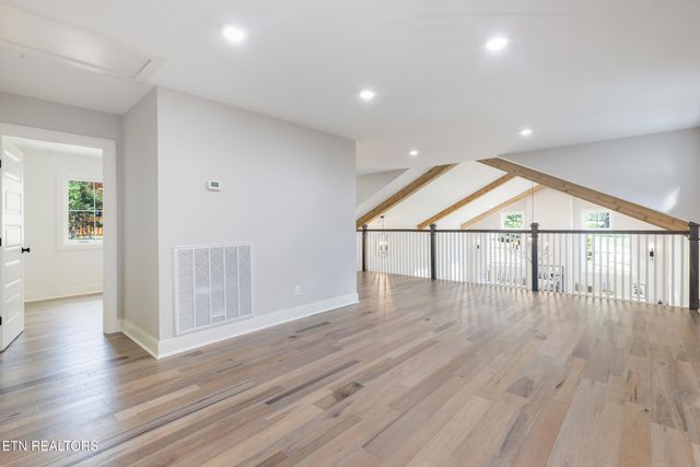 1580 Pinnacles Way, Newport, TN 37821
