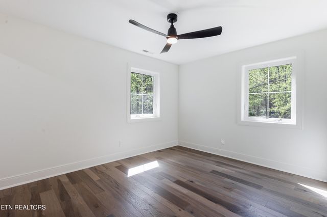 1580 Pinnacles Way, Newport, TN 37821