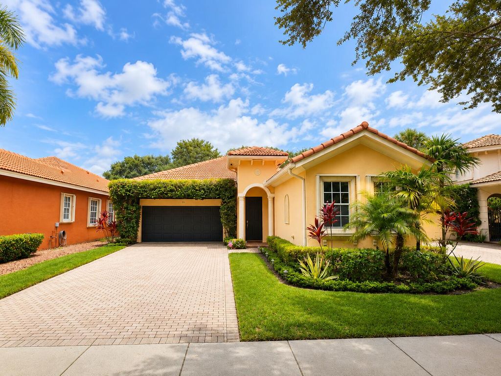 121 PALMFIELD Way, Jupiter, FL 33458