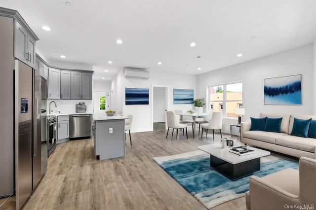 533 Greenwich Street 1D, Hempstead, NY 11550