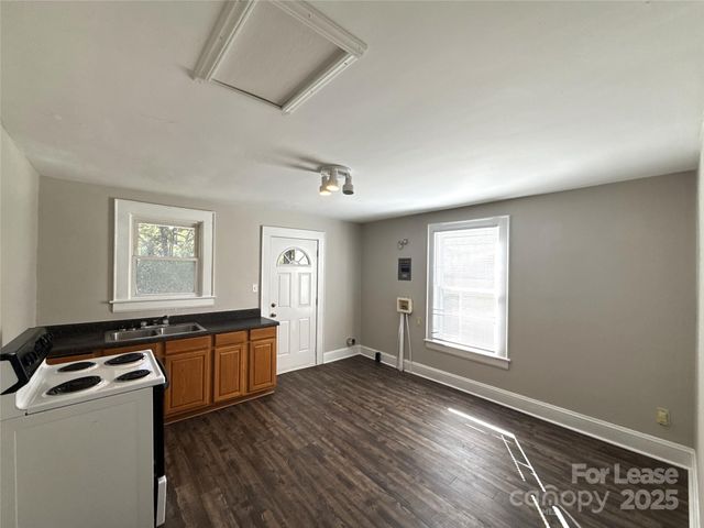 904 Harrill Street, Charlotte, NC 28205