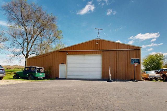 N2312 County Road J, Fort Atkinson, WI 53538