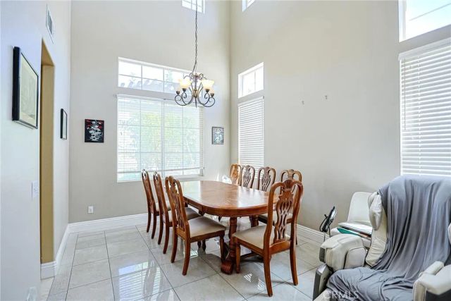 28611 Lupine St, Castaic, CA 91384