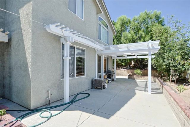 28611 Lupine St, Castaic, CA 91384