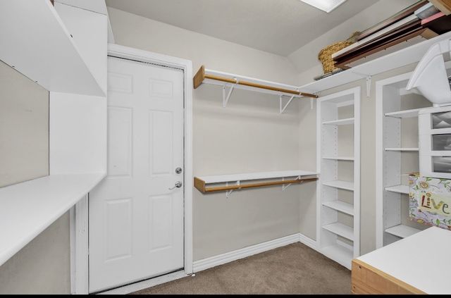 17995 Harmon Road, Fayetteville, AR 72704