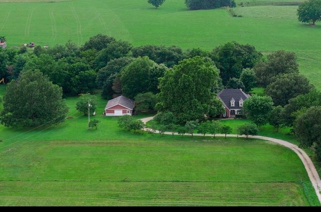 17995 Harmon Road, Fayetteville, AR 72704