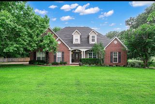 17995 Harmon Road, Fayetteville, AR 72704