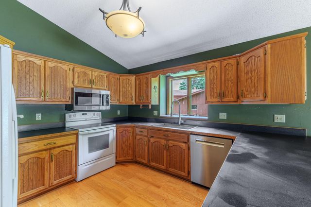 725 Westgate Circle, Hawley, MN 56549