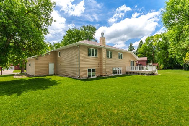725 Westgate Circle, Hawley, MN 56549