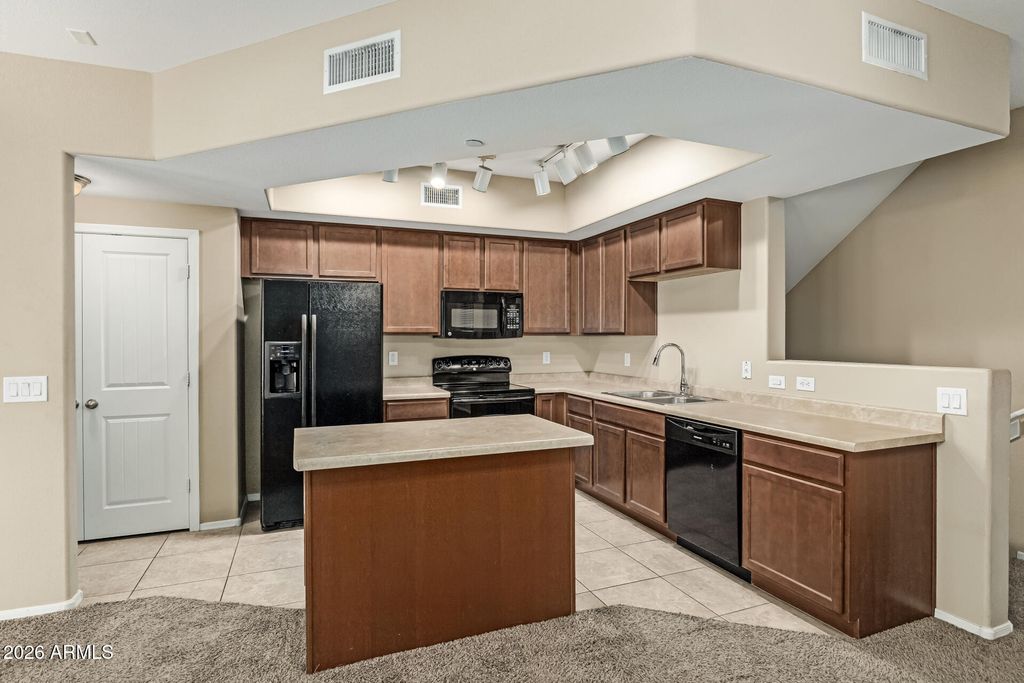 Image 14 of property listing at 900 S 94TH Street 1173, Chandler, AZ 85224