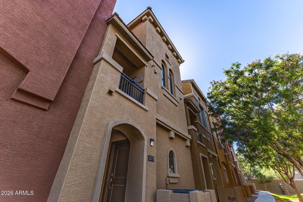 Image 3 of property listing at 900 S 94TH Street 1173, Chandler, AZ 85224