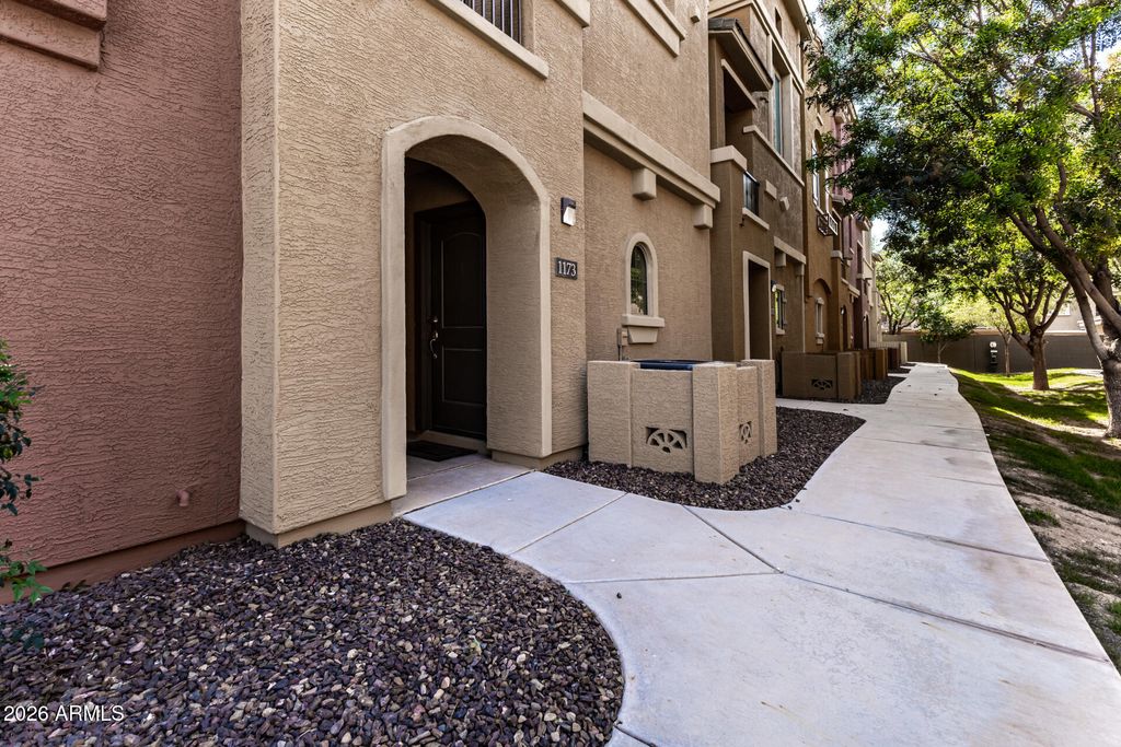 Image 5 of property listing at 900 S 94TH Street 1173, Chandler, AZ 85224