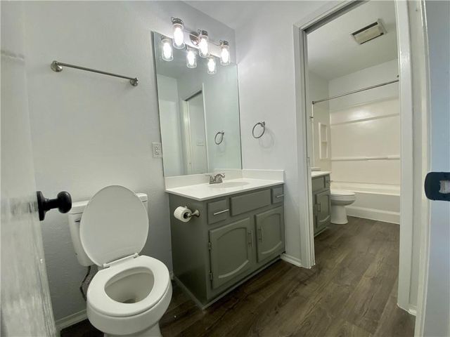 7264 Coronado CIR, Austin, TX 78752