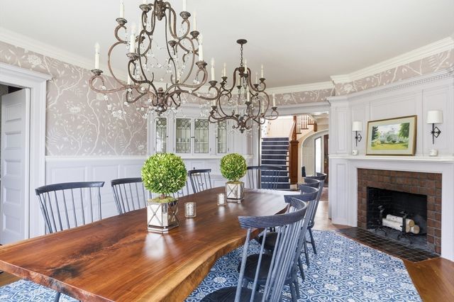 4 Adams Street, Lexington, MA 02420