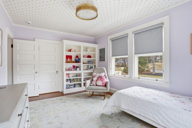 4 Adams Street, Lexington, MA 02420