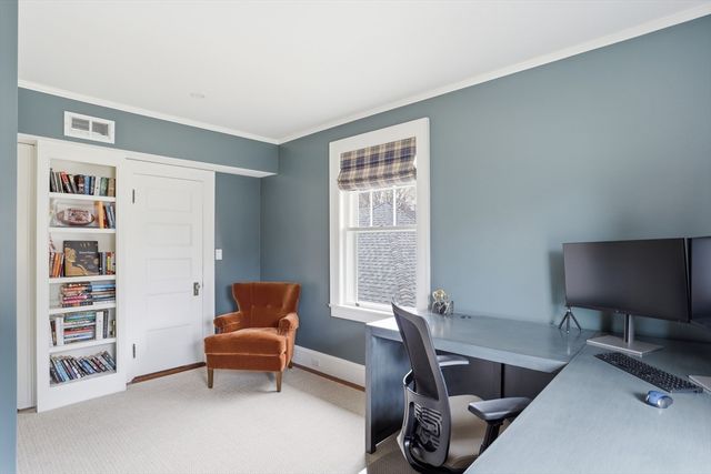 4 Adams Street, Lexington, MA 02420