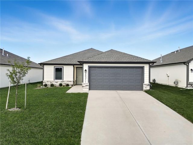 20340 W 195th Street, Spring Hill, KS 66083