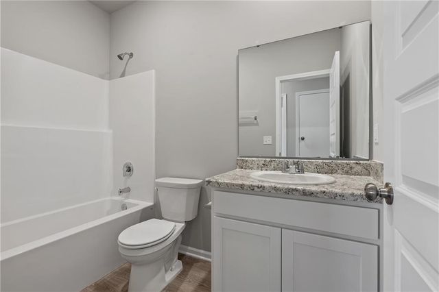 20340 W 195th Street, Spring Hill, KS 66083