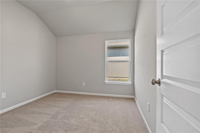 20340 W 195th Street, Spring Hill, KS 66083