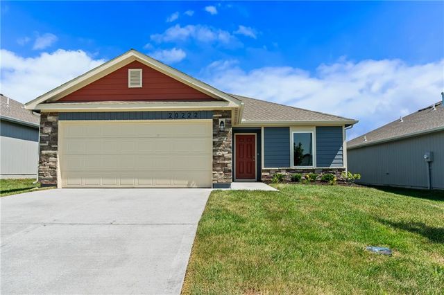 20340 W 195th Street, Spring Hill, KS 66083