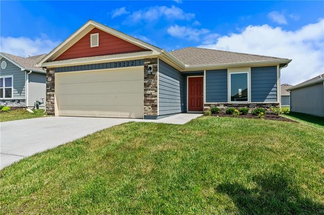 20340 W 195th Street, Spring Hill, KS 66083