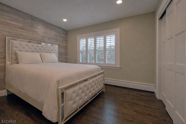 32 Virginia Rd, Montville Twp., NJ 07045