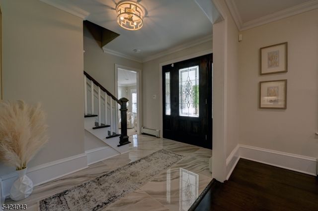 32 Virginia Rd, Montville Twp., NJ 07045